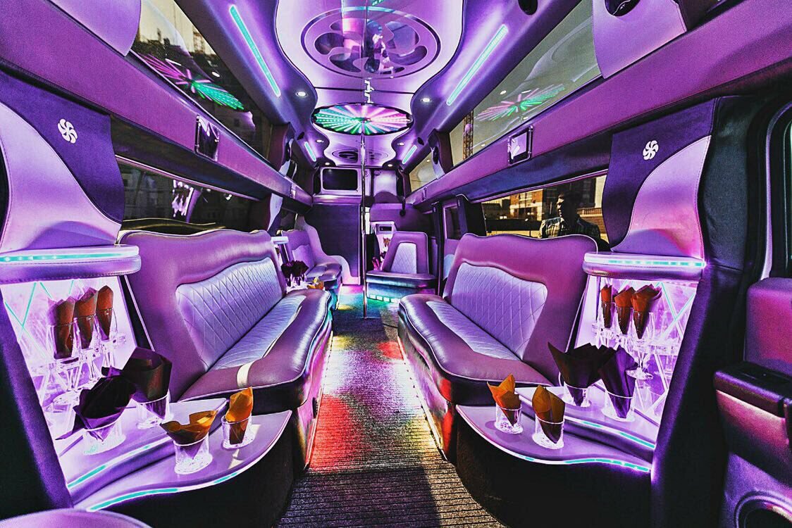 лимузин, лимузин хаммер, hummer limousine vip салон, лимузин hummer h2 внутри лимо эксклюзив, интерьер лимузина