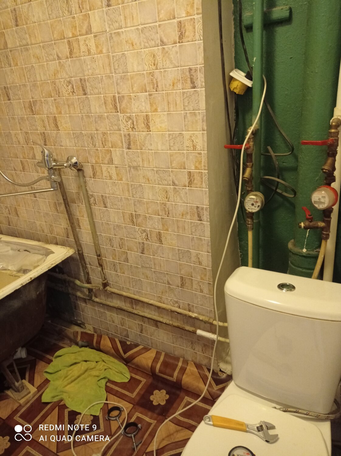 второй санузел в квартире, ванная в хрущевке старая, ванная в хрущевке, ванная комната в хрущевке, квартира