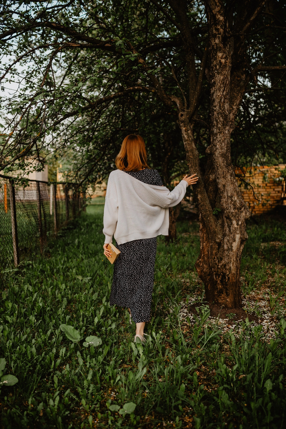 человек, природа, молодая женщина россия гуляет, outdoors, nature