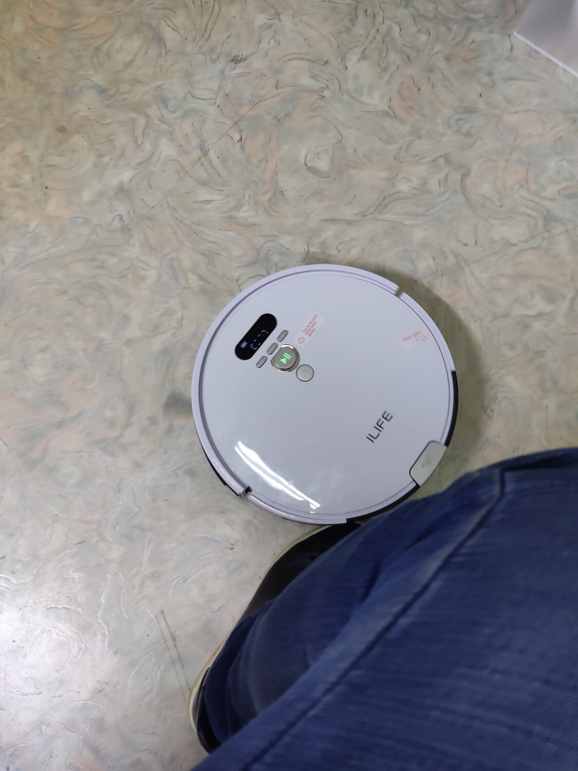 робот-пылесос, робот пылесос ilife, робот-пылесос ilife v8s, робот пылесос китфорт кт 518, робот пылесос lf 800