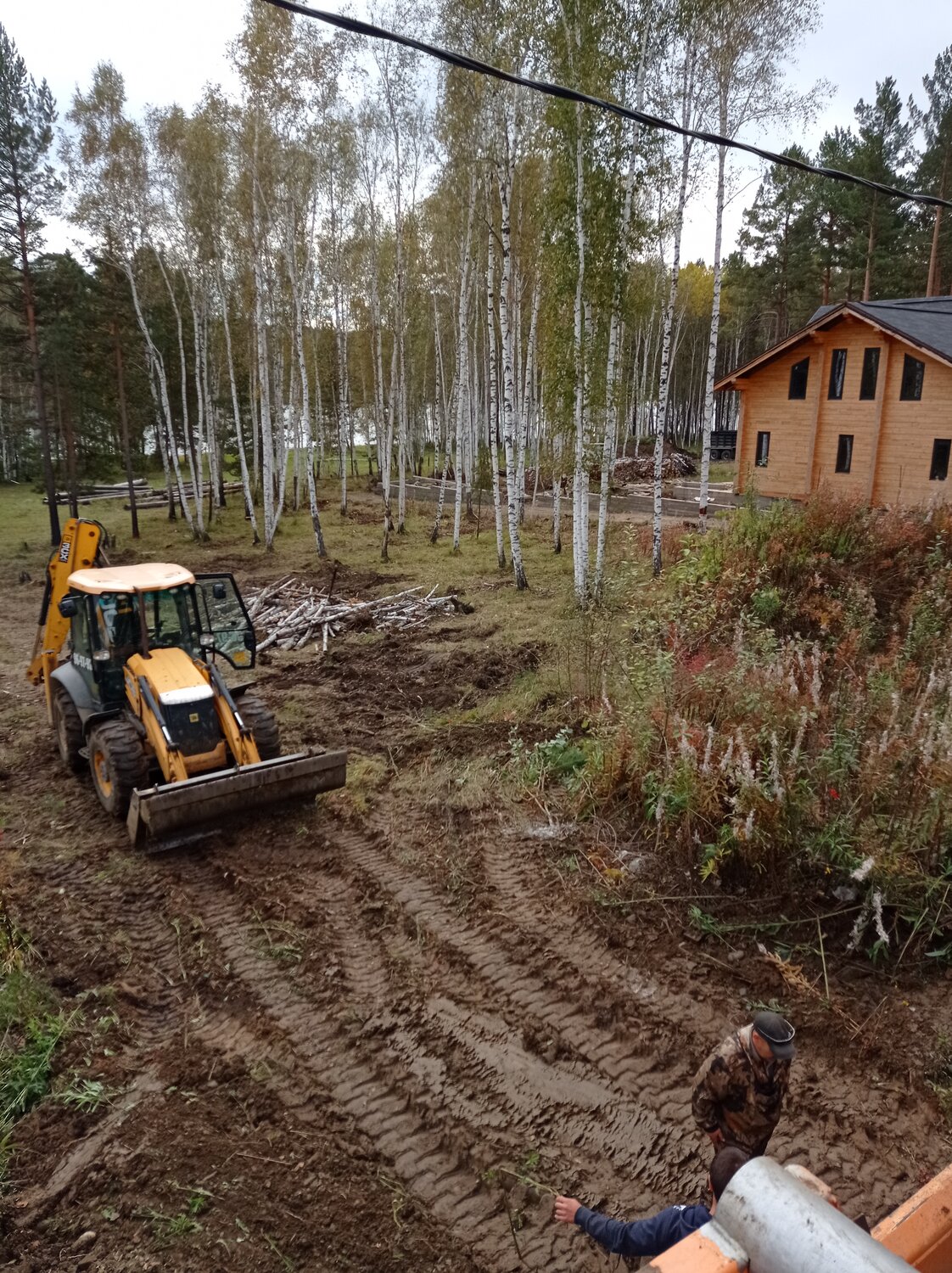 поднятие участка, спецтехника, jcb 5 cx видео, выравнивание участка, рытье траншеи