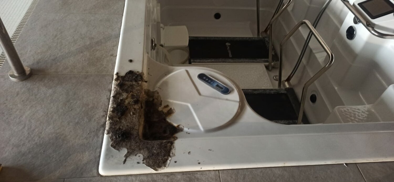 катер sea ray 355, бестер посейдон 500, каютный катер, нептун 500 каюта, катер