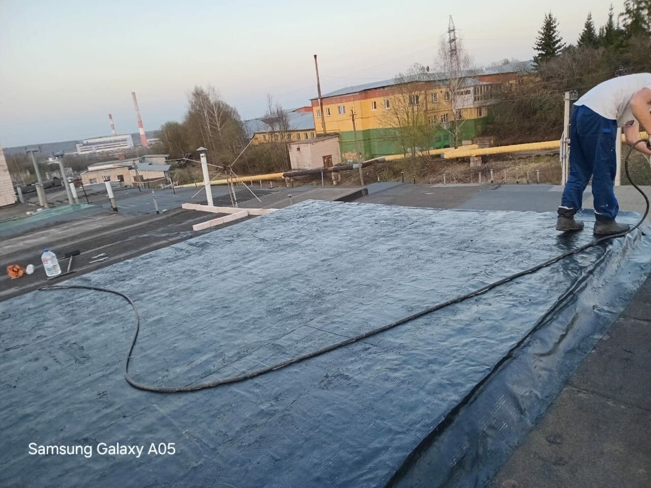 гидроизоляция крыши гаража, гидроизоляция кровли, гидроизоляция на крышу, гидроизоляция плоской крыши, кровля гаража