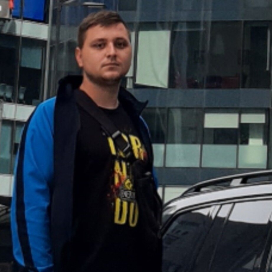 Роман Серпокрылов