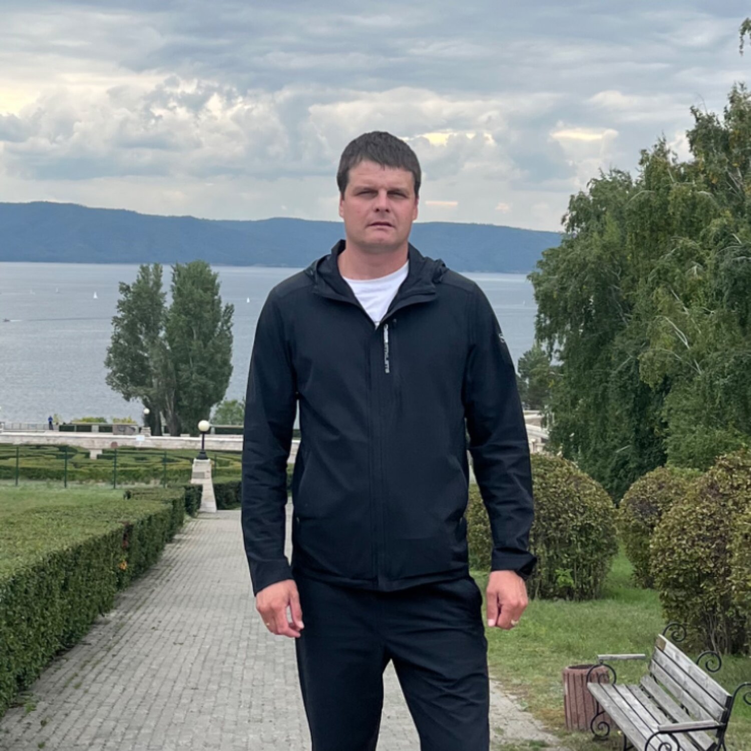 Владимир Иванов