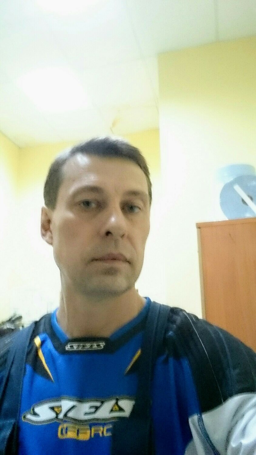 Влад Харитонов