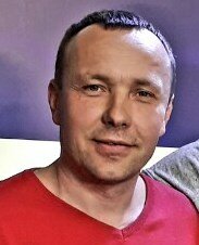 Олег Усатов