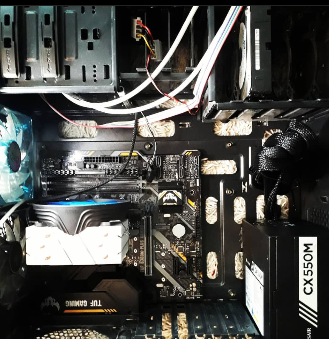 корпус matx aerocool cs-101, техника, corsair rm750x запитать видюху разными pcie, системный блок, процессор для msi 970