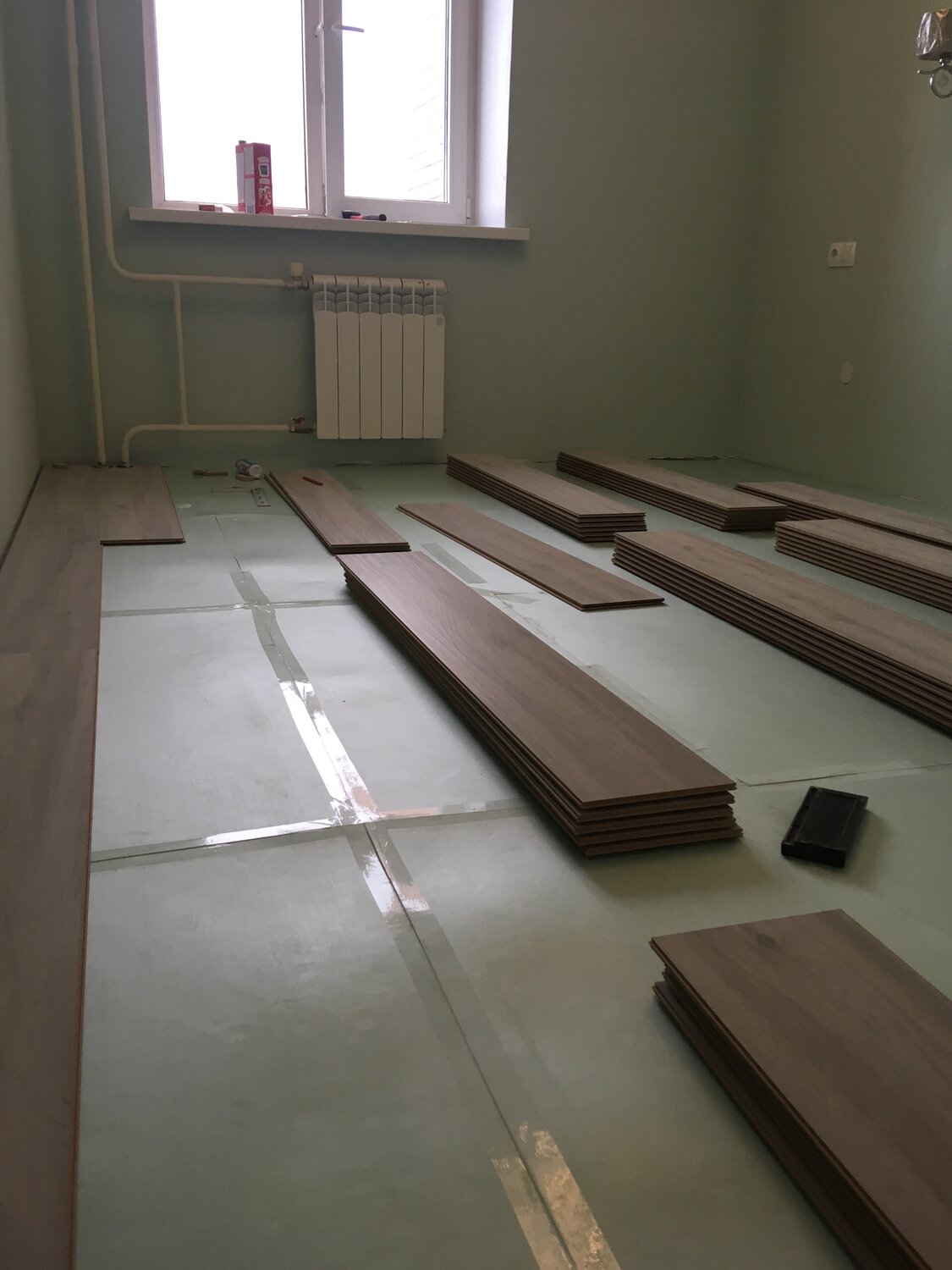 укладка ламината, напольное покрытие, пол, ламинат, способы укладки инженерной доски