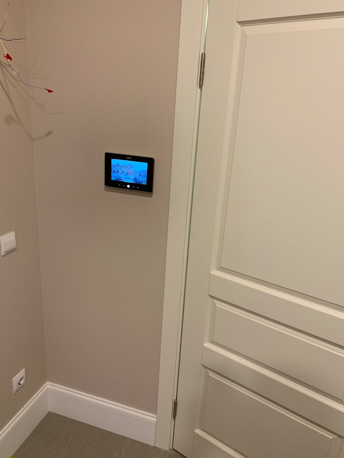 buhler ahs умный дом, лютрон умный дом, умный дом, сенсорные выключатели ave, apartment
