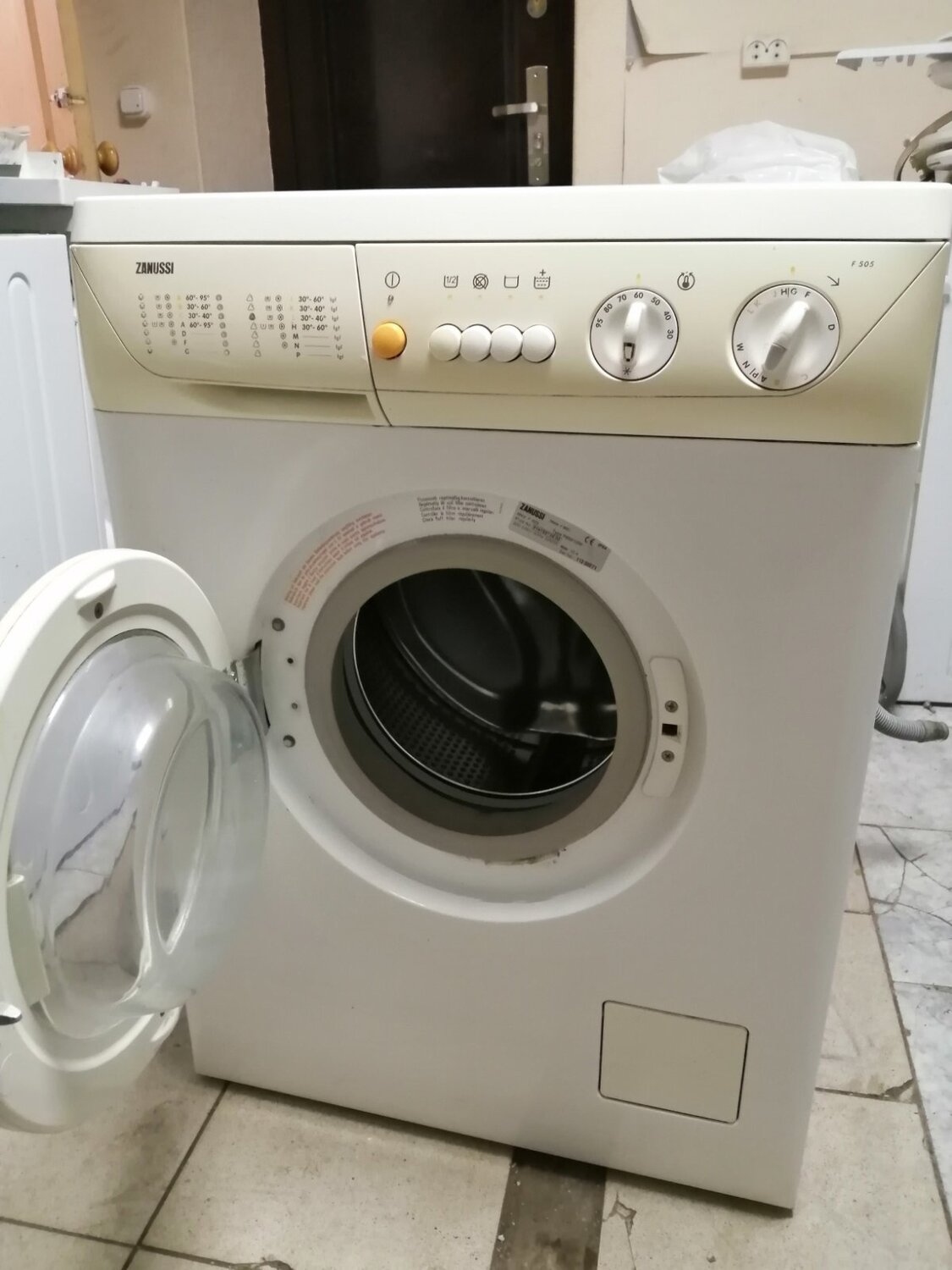 стиральная машина занусси fa623, стиральная машинка занусси fe1002, стиральная машина занусси zw02106w, бытовая техника, стиральная машина занусси 2000 года