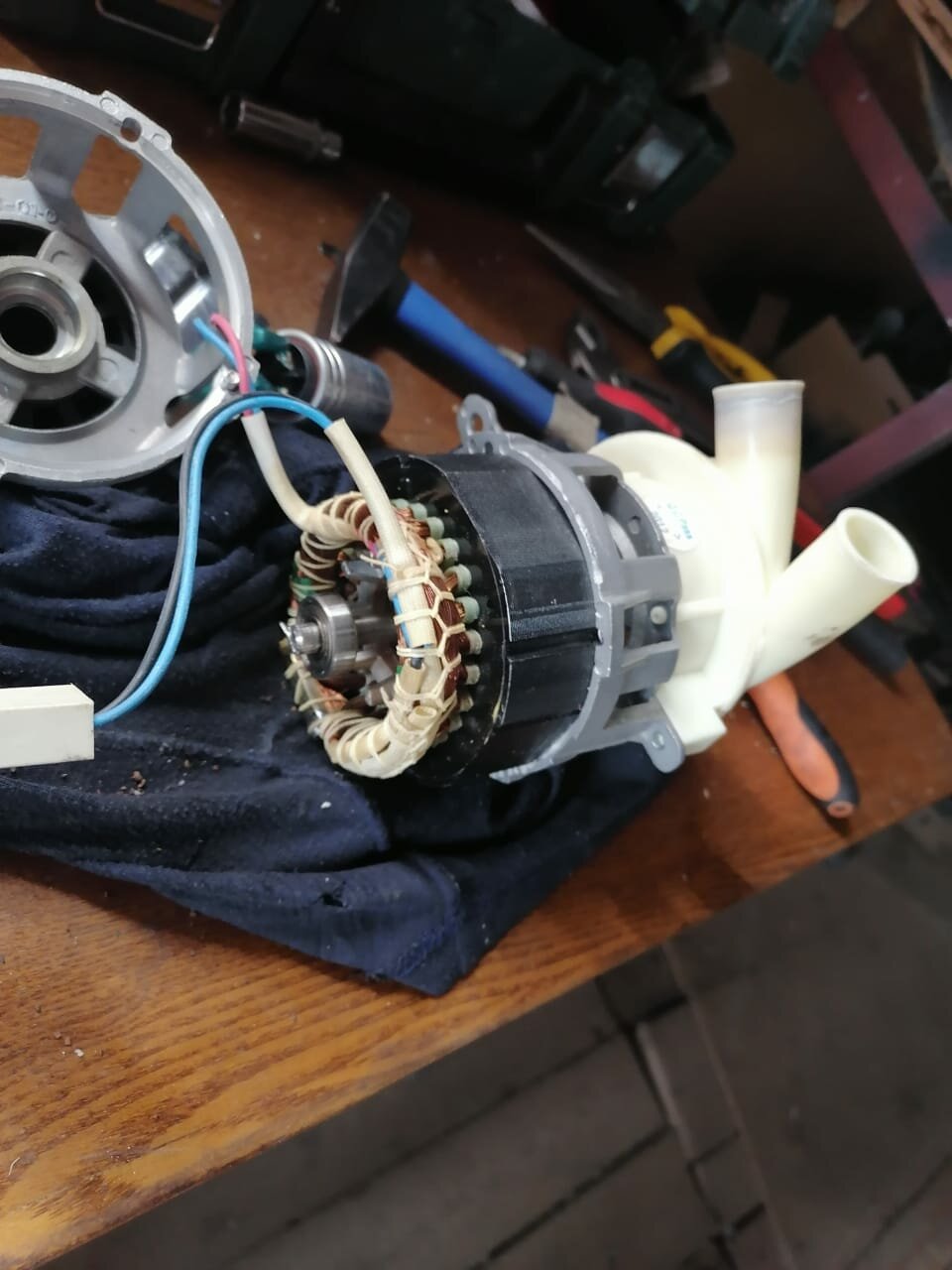 генератор 12в переделка электро мотор, опель сенатор 2,6 вентилятор печки, электрический двигатель, генератор автомобиля, генератор