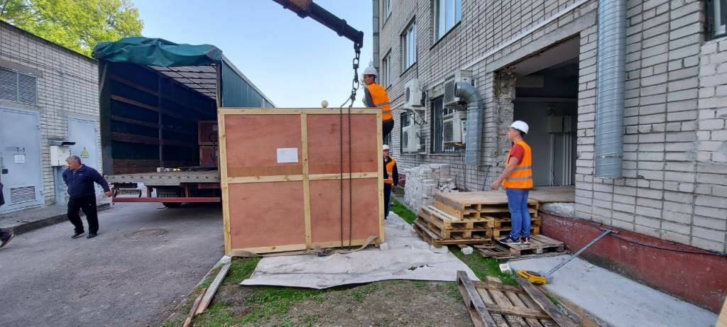 такелажные работы на транспорте, погрузка и разгрузка, такелажные работы, такелажники оборудование, строительство или ремонт