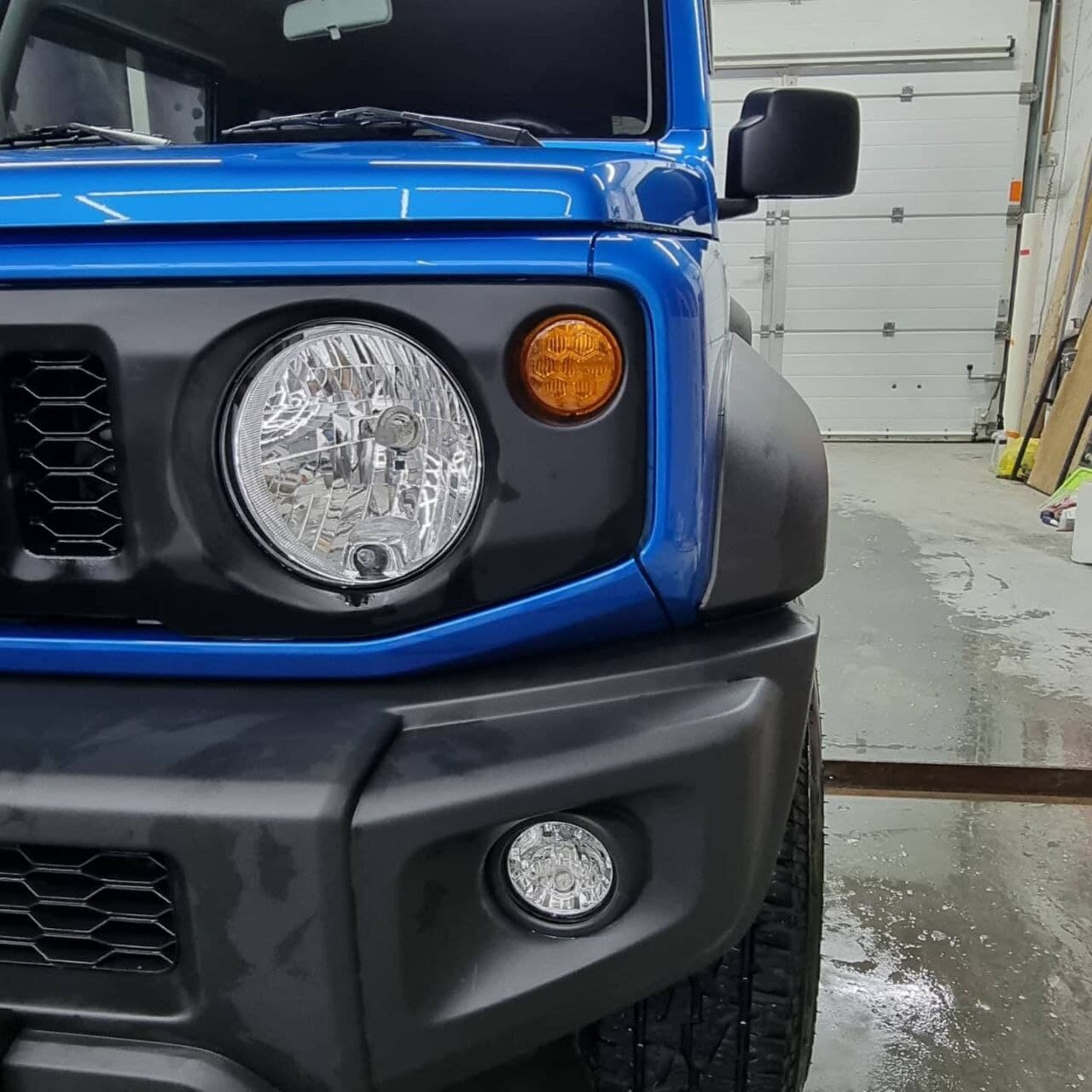suzuki jimny 2019 фары, светодиодные фары на ниву 21214, надфарники нива урбан, птф на ниву 21214, нива в