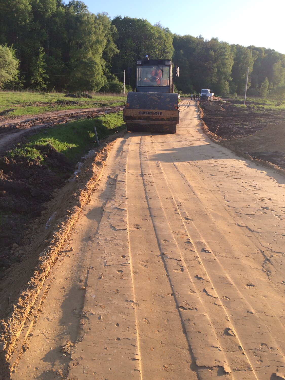 дорога, строительство дорог, дороги, отсыпка дороги, автомобильная дорога