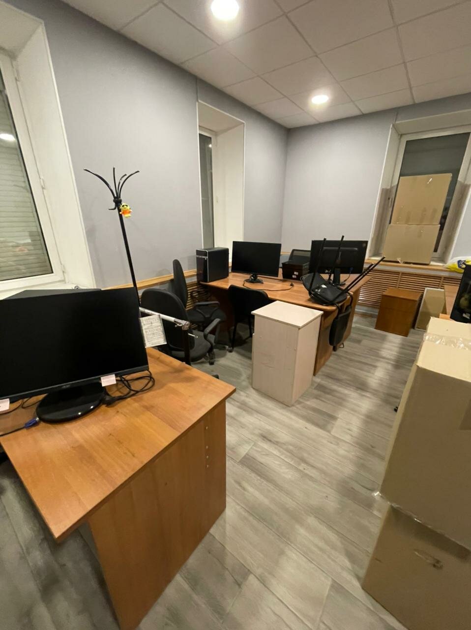 офисное помещение, офис, аренда офиса, мебель в офис, помещение