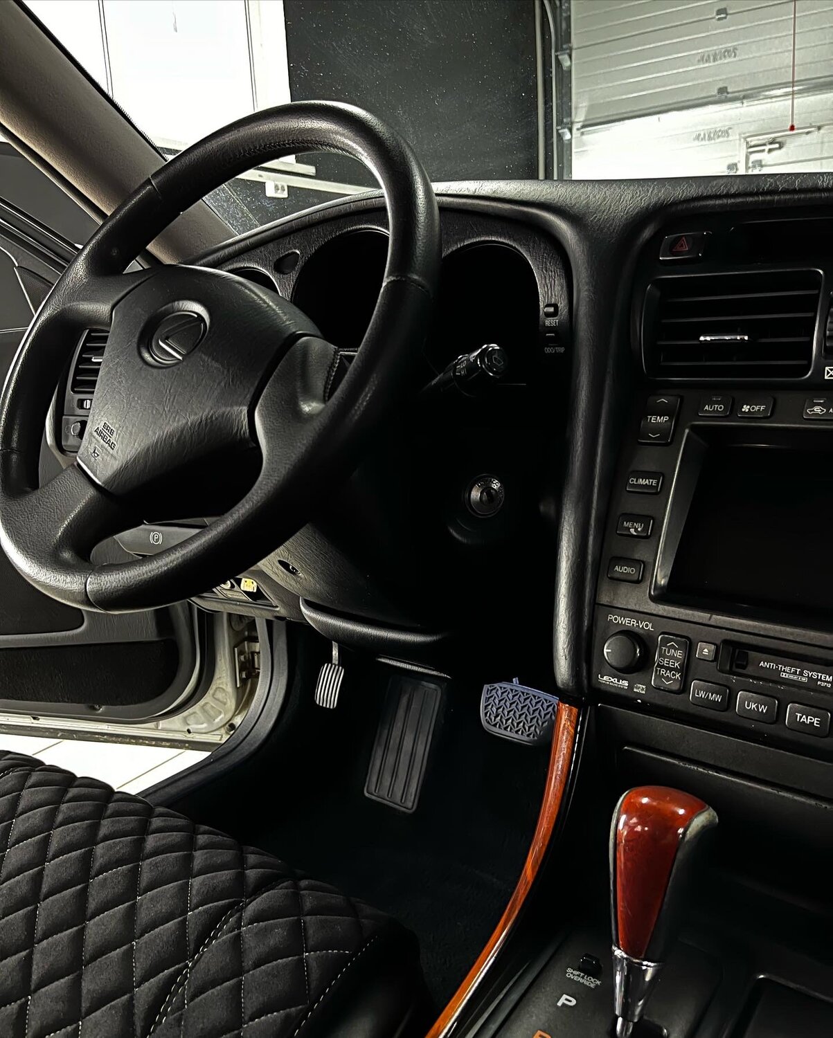 руль range rover sport 2012, автомобиль, руль ленд крузер 80, руль на газель бизнес, Cadillac SRX I