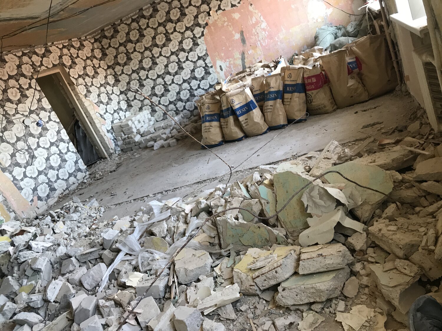 сирия, боевые действия в сирии, военные в сирии, демонтажные работы, демонтаж стен