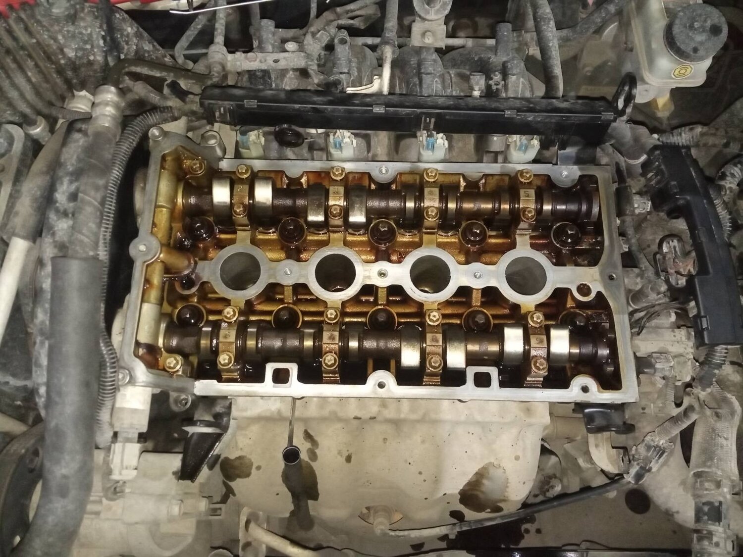 прокладка клапанной крышки шевроле круз 1.8, chevrolet cruze 18xer клапана распредвалов, крышки распредвала z18xer, клапанная крышка, замена прокладки клапанной крышки