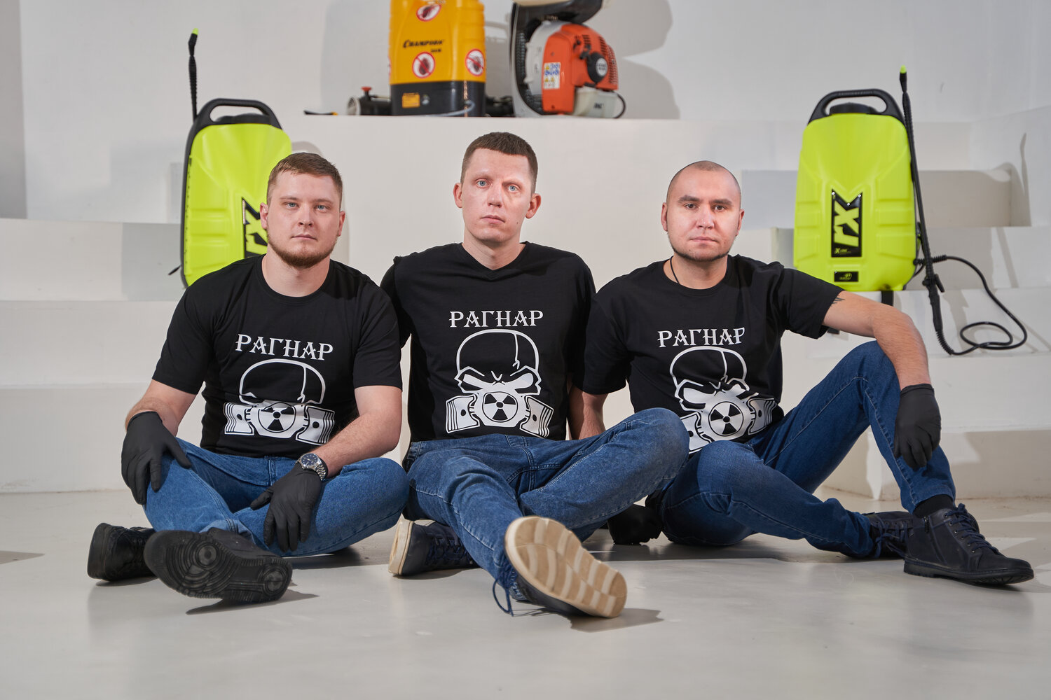 рагнар машинери, человек, мужчина, мужская одежда, мужское