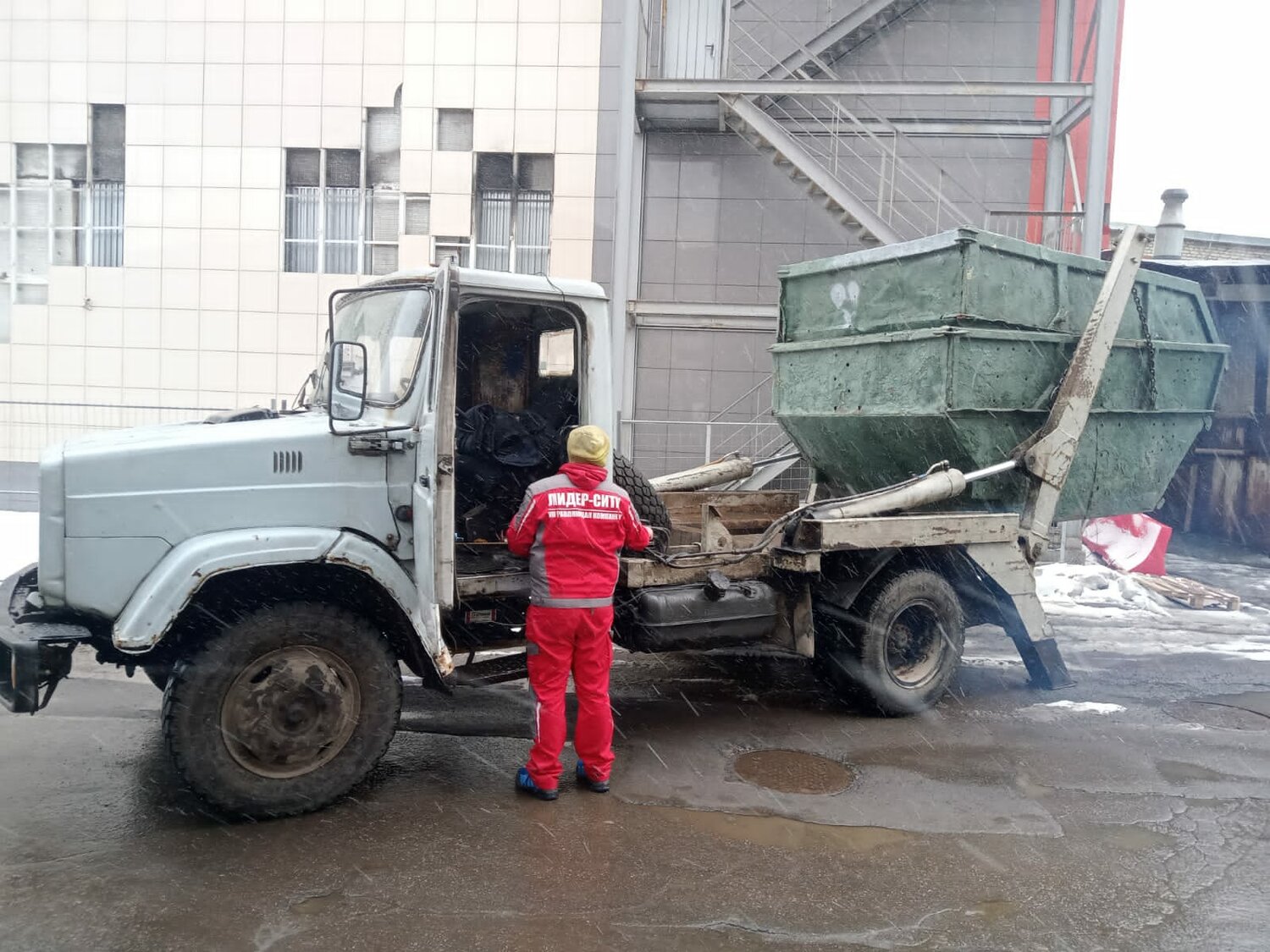 зил 131 бункеровоз, вывоз мусора, бункеровоз зил-433362 ко-450, бункеровоз зил вывоз мусора, зил бункеровоз 197