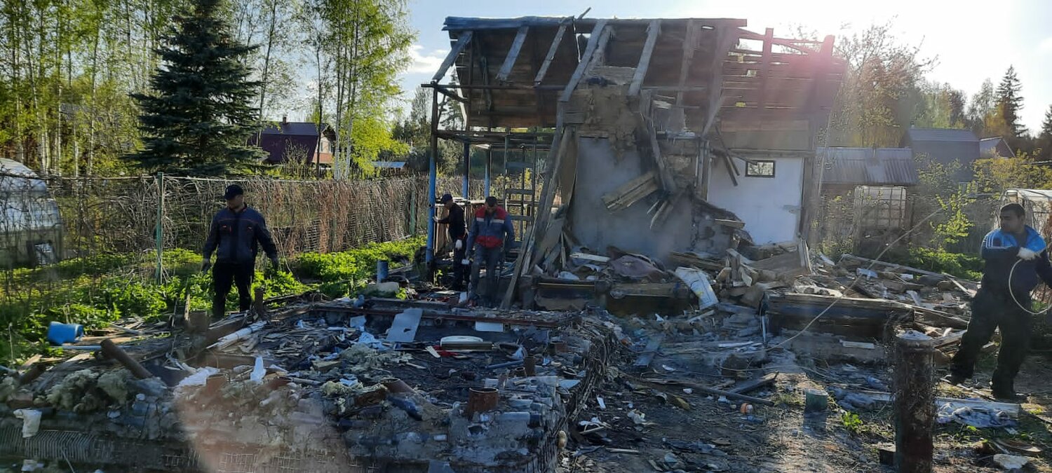 снос дома, пожар на участке, пожар в доме, пожар в частном доме, сгоревший дом