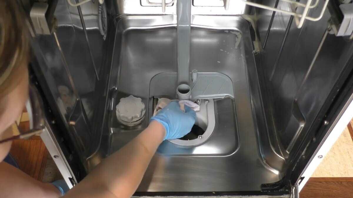 посудомоечная машина, посудомоечная машина hotpoint ariston, чистка посудомоечной машины, посудомойка бош, посудомойка