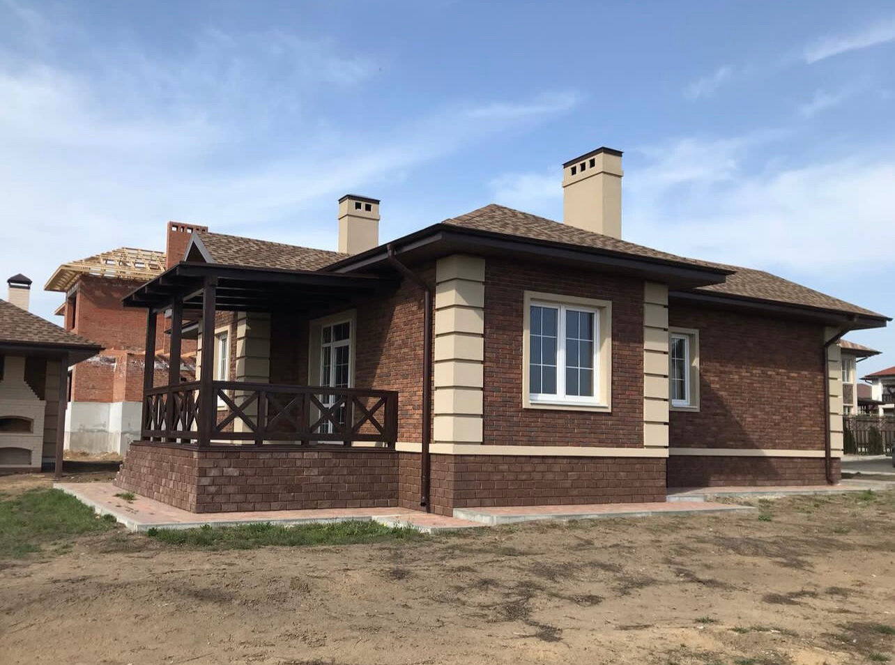 загородный дом, дом, кирпичный дом, дом коттедж, коттедж