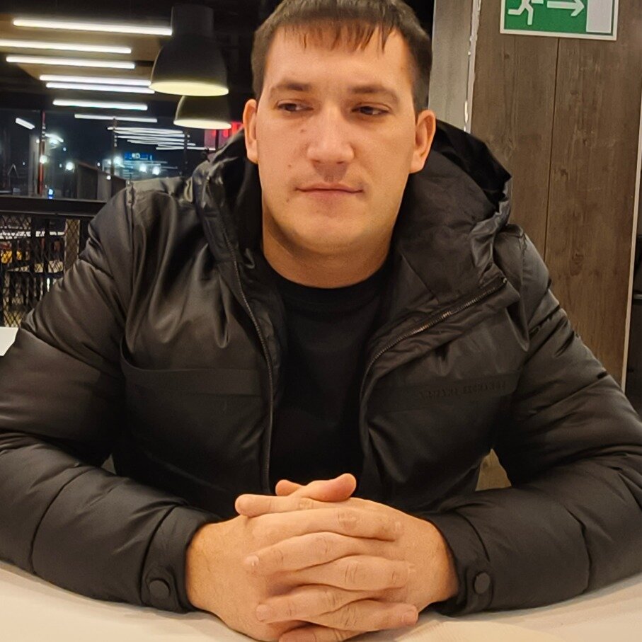 Виктор Викторович М.