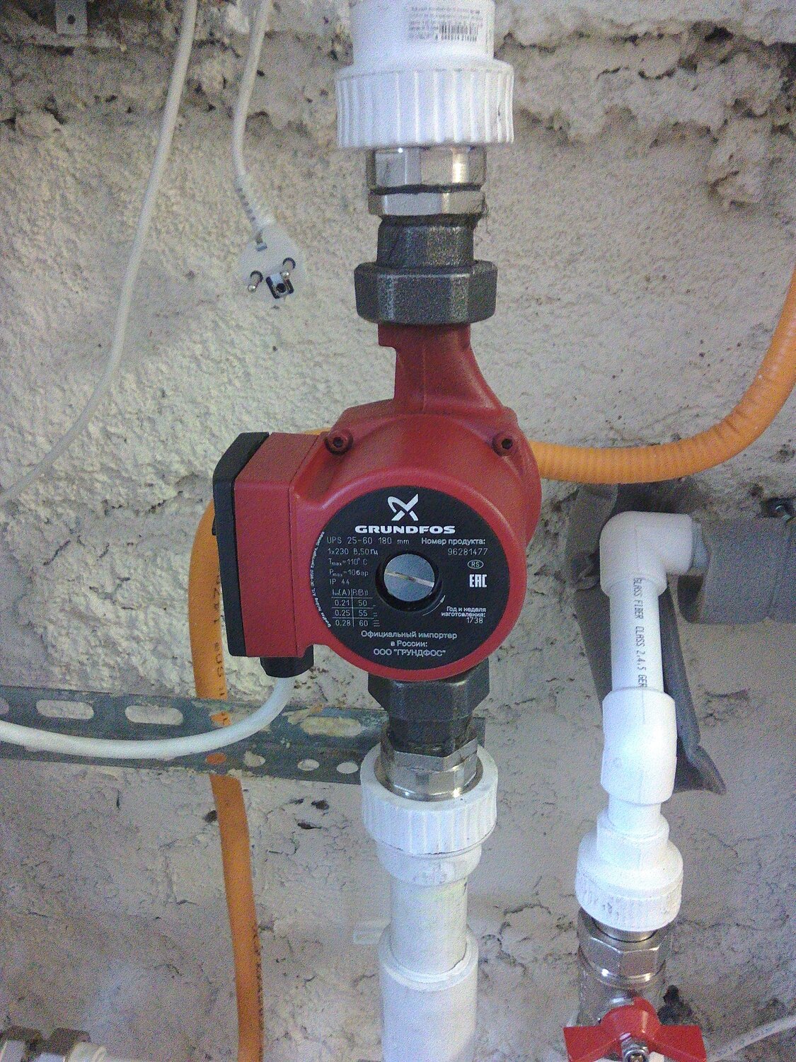 Монтаж подиума под душевую кабину в Санкт-Петербурге - Сантехнические ...