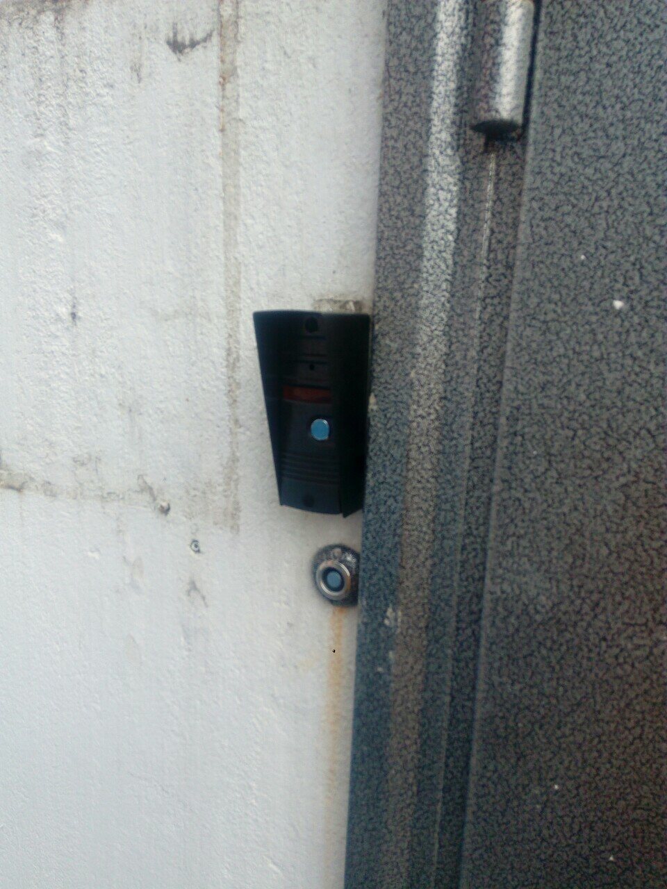 скуд и вызывная панель для видеодомофона, монтаж вызывной панели видеодомофона, скуд для одной двери с аудиодомофоном, ds-kb8112-im ip вызывная панель, аудиодомофон