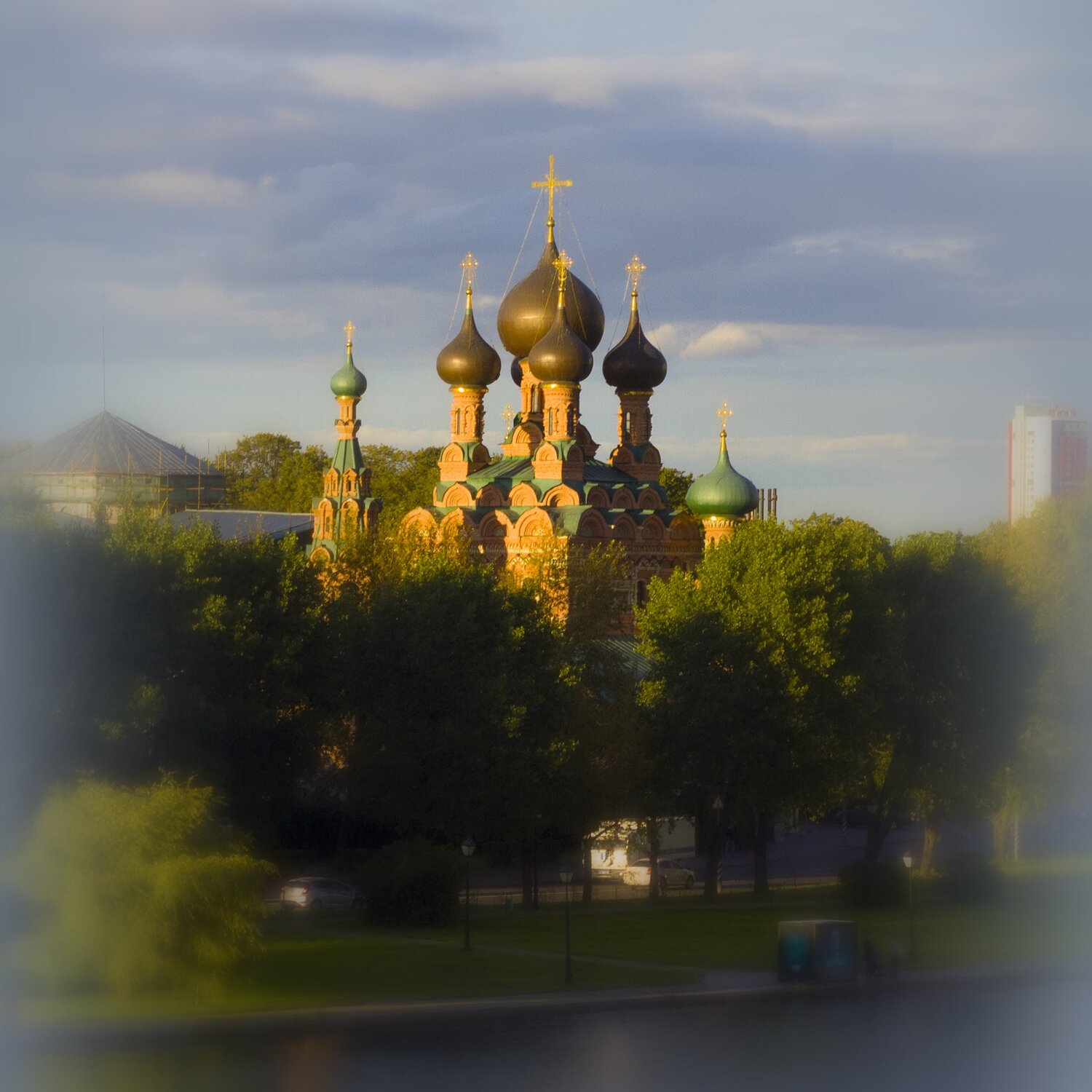 церковь, церковь иоанна златоуста в коровниках 1654, церковь живоначальной троицы, храм живоначальной троицы в останкино внутри, храм