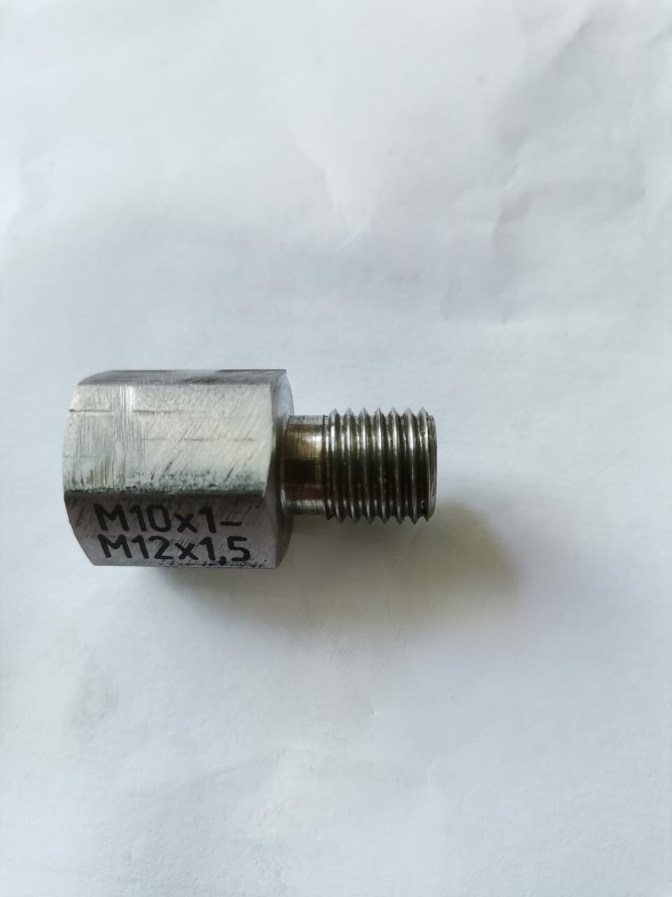 штуцер 24-3546012, штуцер м14х1,5 ямз, штуцер 80-3829002 (бзтдиа), штуцер 6 6 20, 245-1117079 штуцер