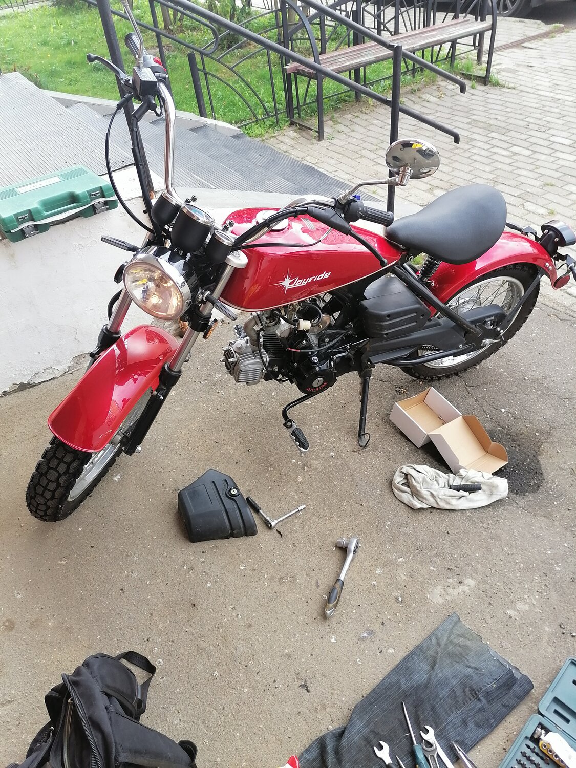мотоцикл, мопед, мотоцикл 650 кубов, мотоцикл phantom 125, мотоцикл зид 175 сова