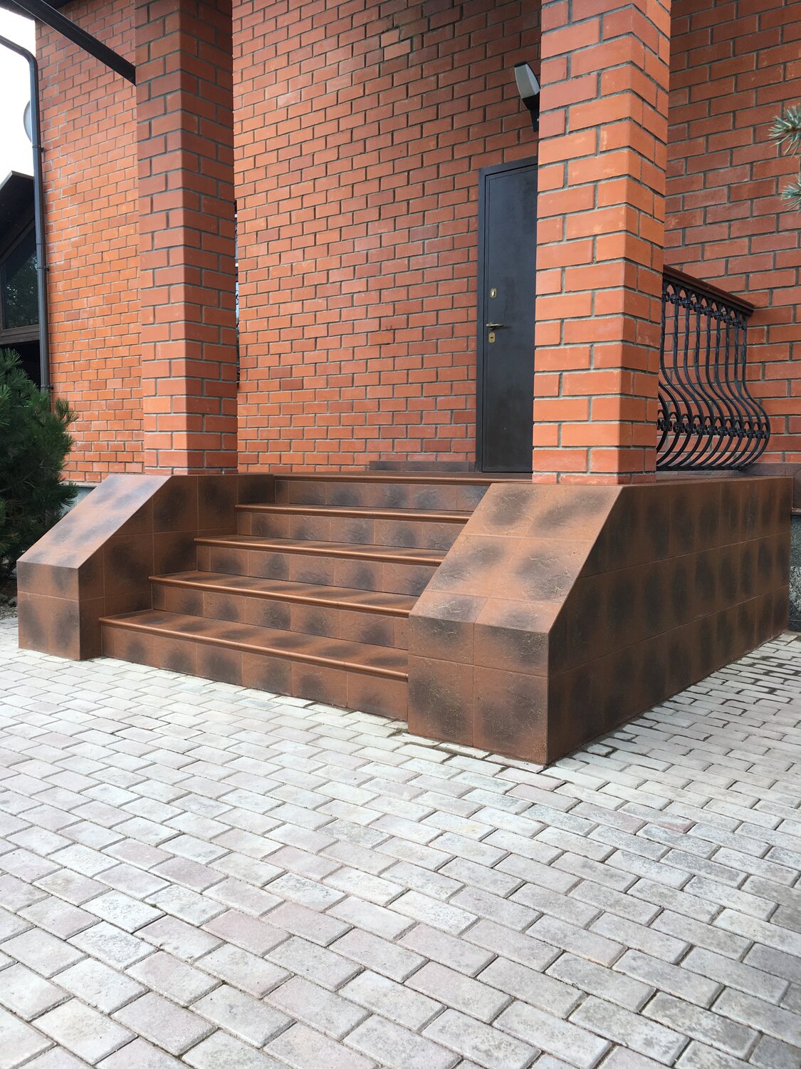 крыльцо, клинкерная плитка для крыльца stroeher 835, крыльцо из тротуарной плитки в частном доме, входные лестницы, крыльцо для частного дома bp gbnrb