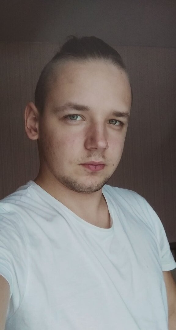 Артём Борисов
