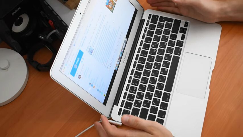 macbook air 13 mqd32, macbook air 11 2018, ноутбук apple macbook, ноутбук, техника