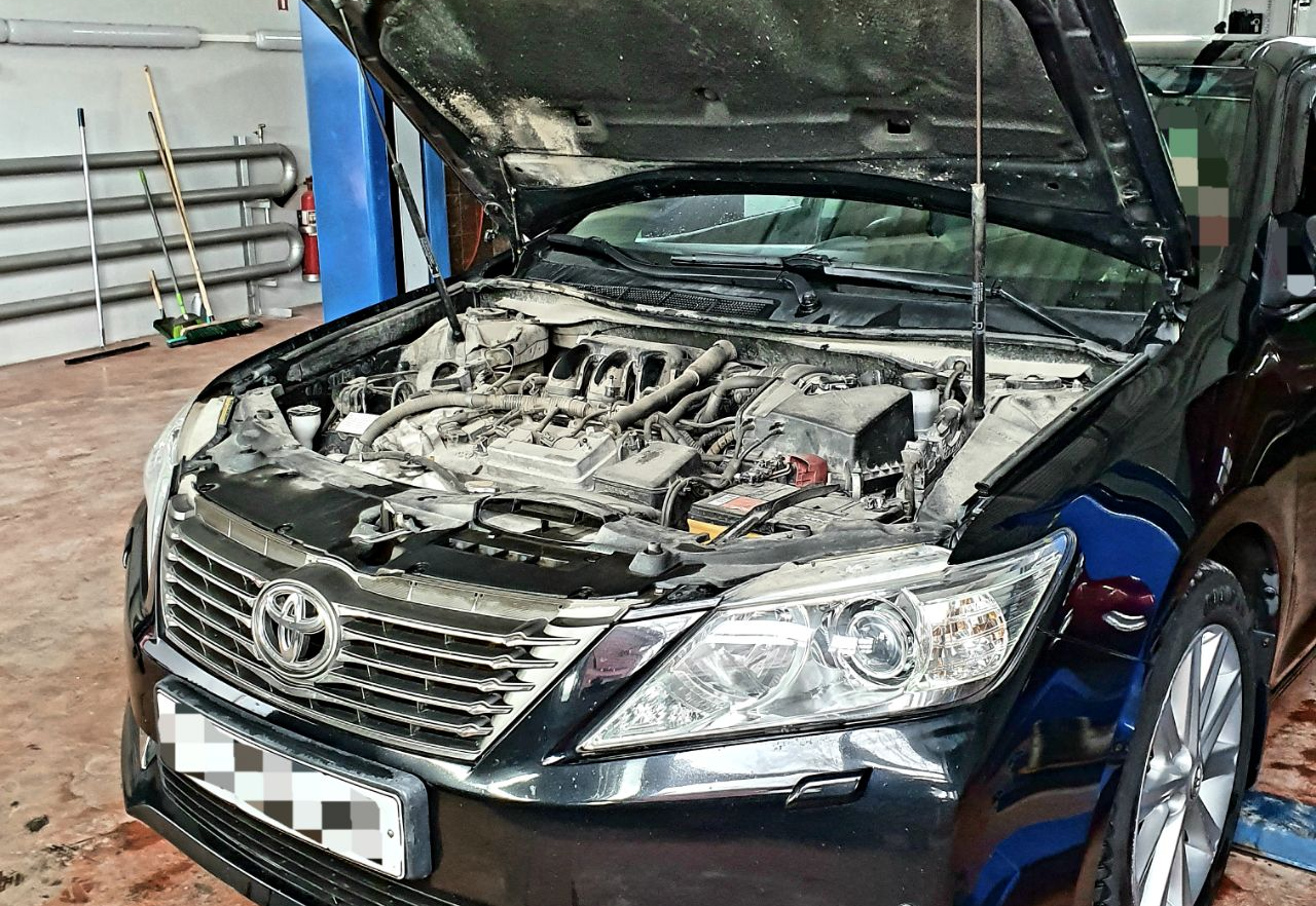 антифриз camry v50, авто, упоры капота хендай туссан 2020, туарег с открытым капотом, автомобиль