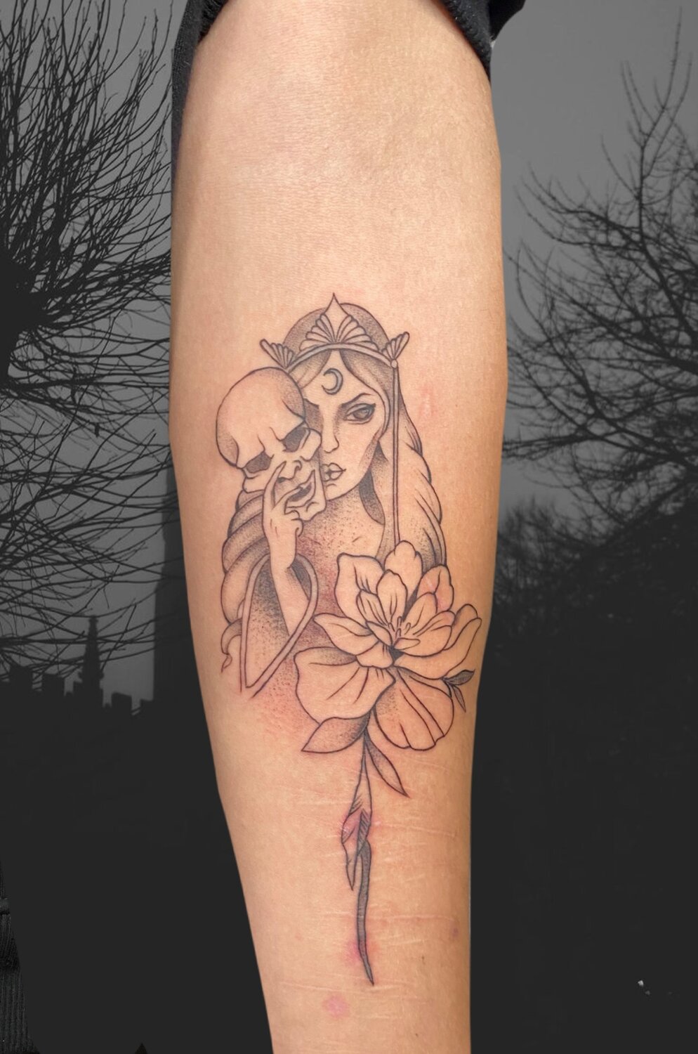 татуировка, tattoo, тату на предплечье для девушек, тату львица, лайнворк тату для девушек