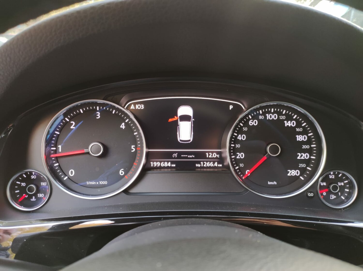 vw touareg fl приборная панель, приборная панель фольксваген туарег, туарег 2012 интерьер со спидометром, фольксваген туарег долейте масло, Volkswagen Touareg II