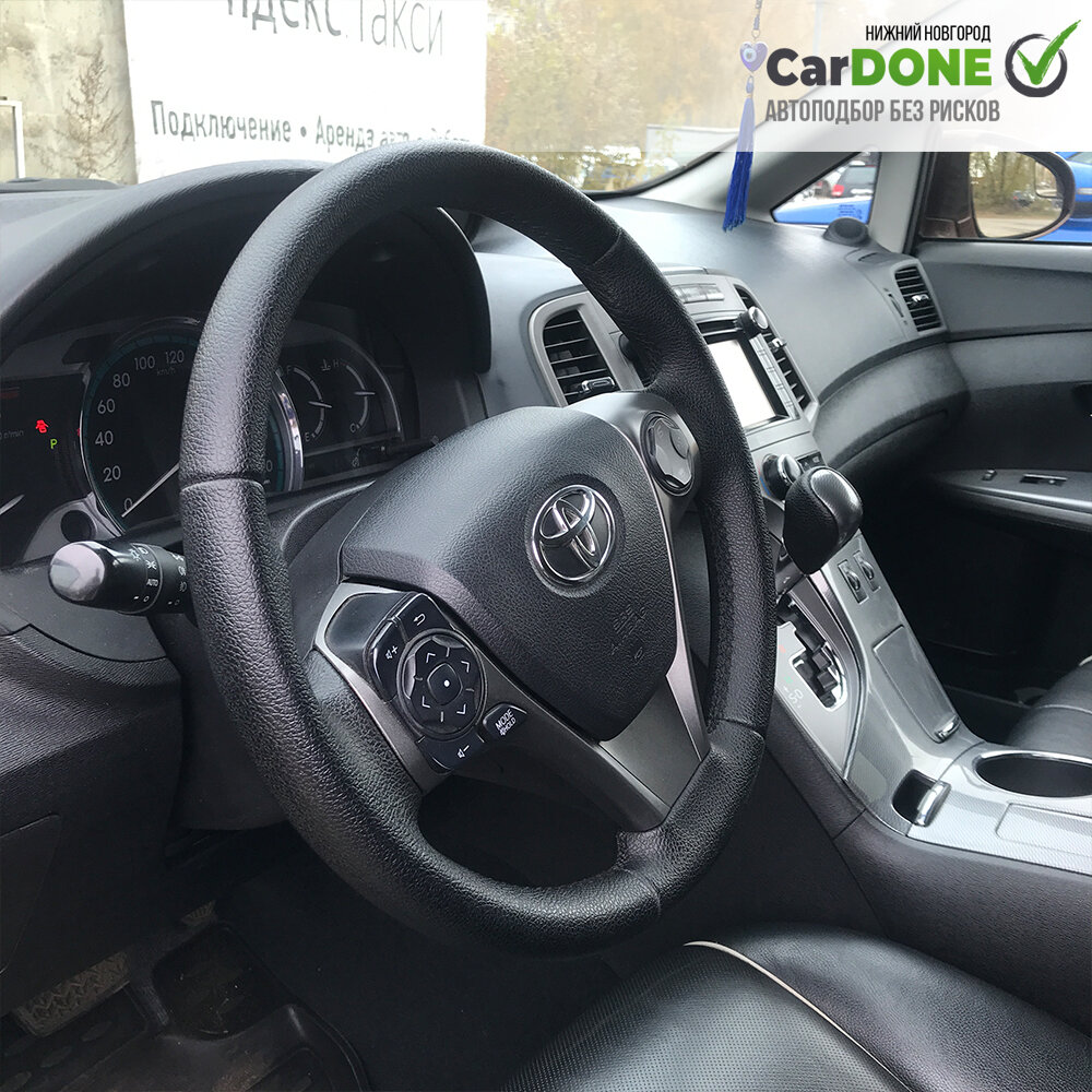комплектация тойота хайлендер 2012 года, toyota venza 2013 салон, черная тойота, toyota venza, руль тойота венза 2010
