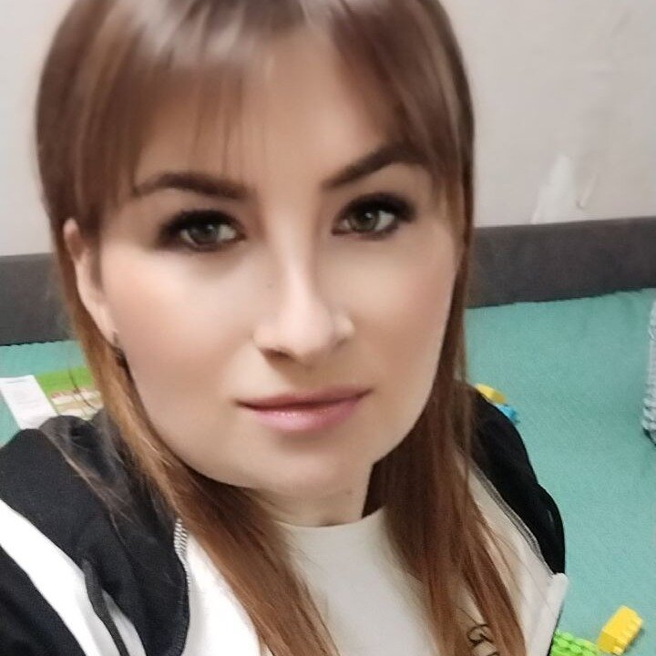 Алена Жесупова