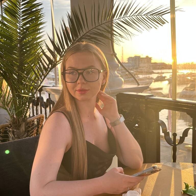 Светлана Лопатина