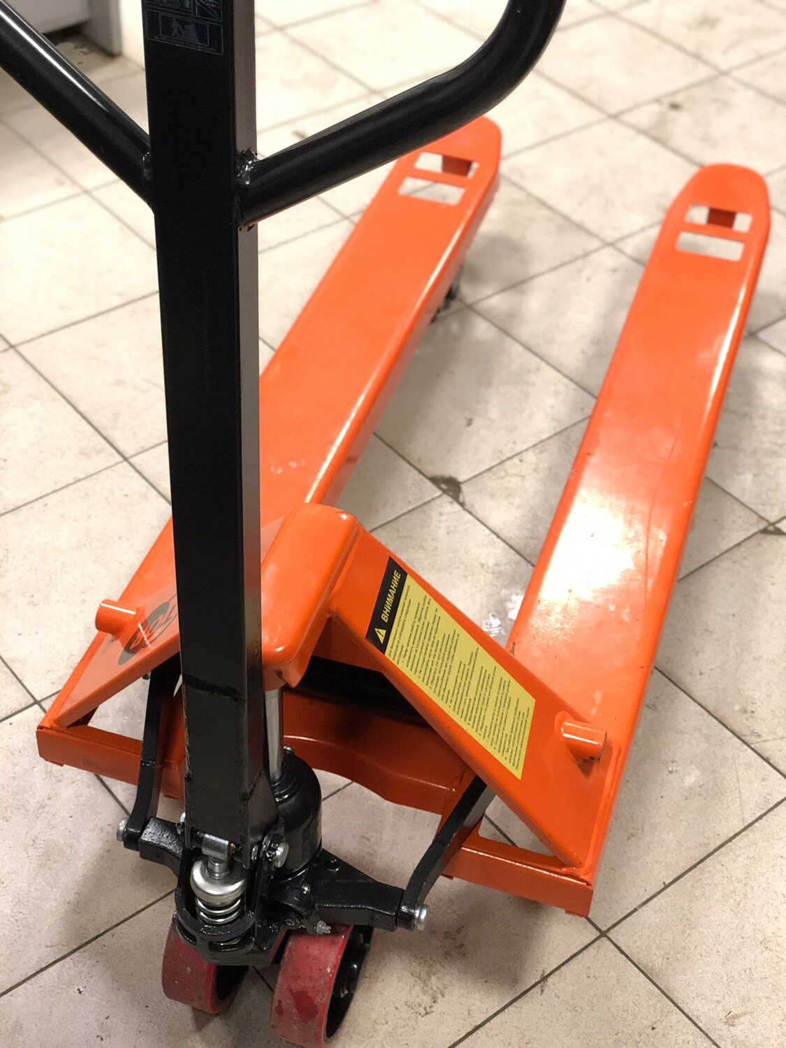 гидравлическая тележка, тележка гидравлическая 2т, тележка гидравлическая 2500, тележка гидравлическая лема 20-115 колеса, тележка гидравлическая grost 2500