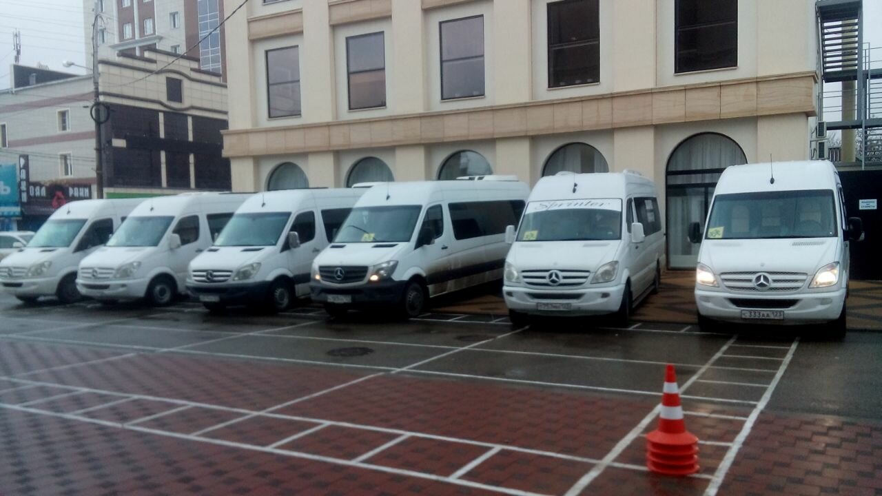 микроавтобус, авто, автомобиль, автопарк микроавтобусов, транспорт