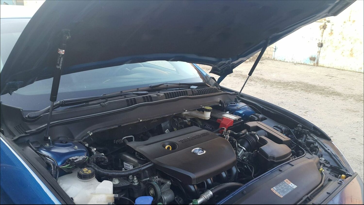 форд мондео 3 упоры капота, ford fusion газовые упоры капота, упоры капота мазда 6 gh, упоры капота хендай солярис, газовые упоры капота ниссан х-трейл т31