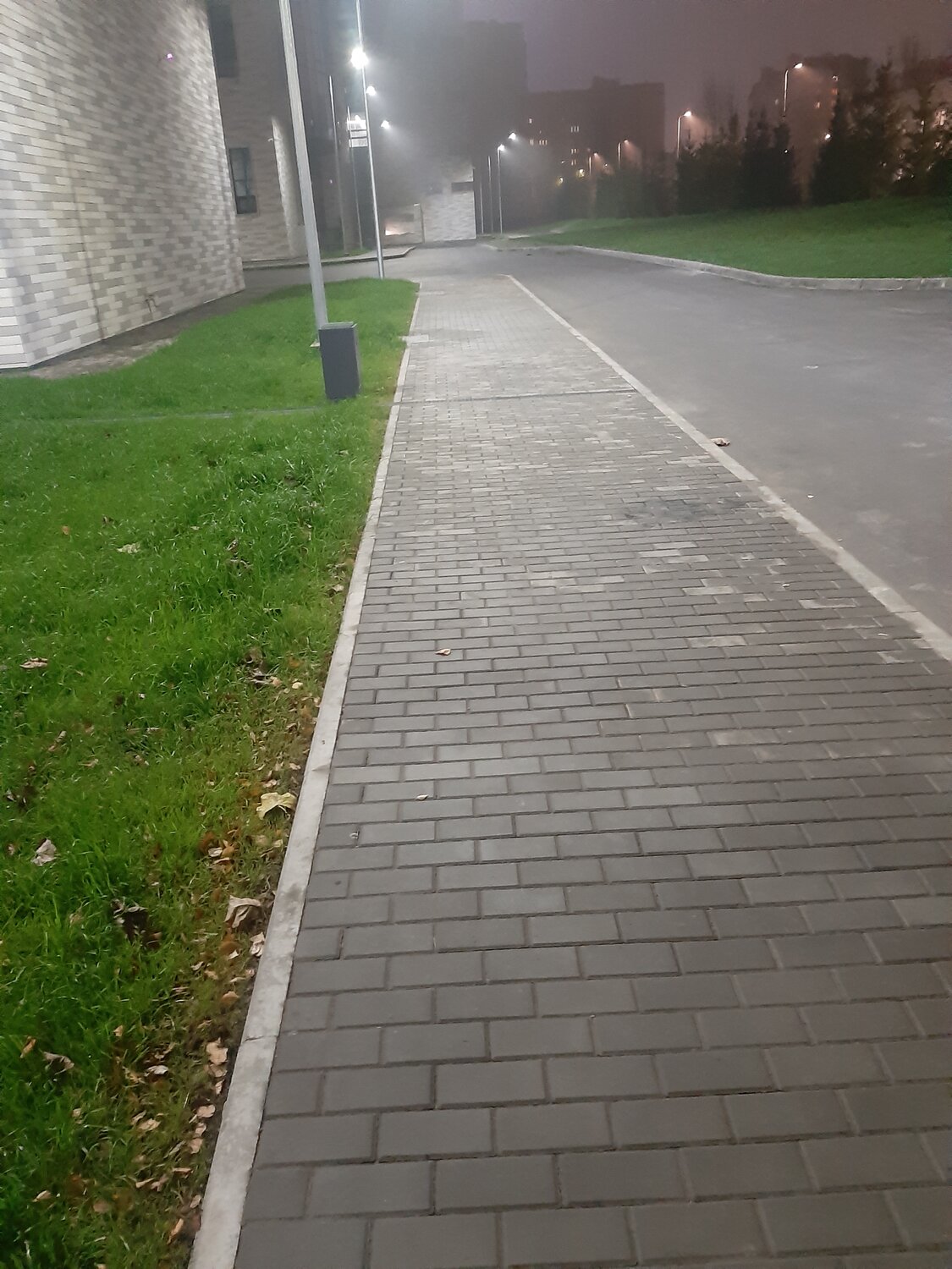 тротуарная плитка, тротуар, брусчатка, тротуар вид с боку, тротуарная плитка серая