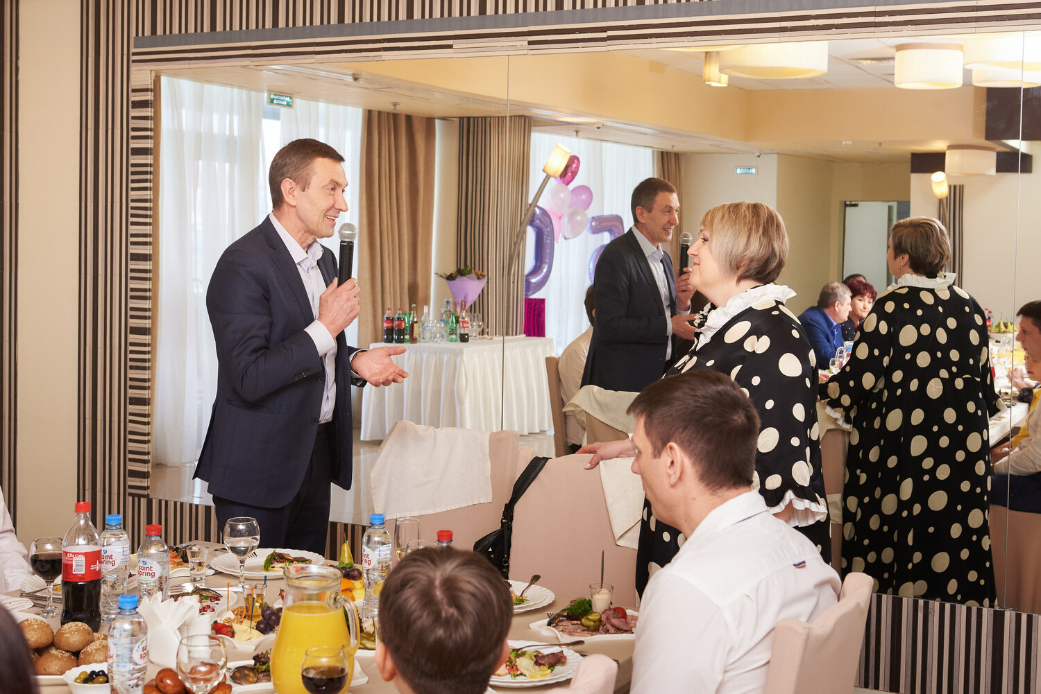 свадьба, банкет, ведущая на свадьбу белорецк, роман веселов ведущий, банкетный зал