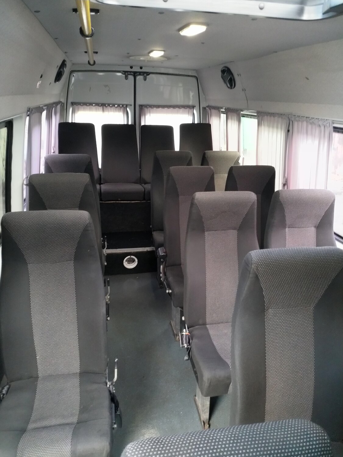 мерседес спринтер 1 поколения пассажирский 16 мест, mercedes sprinter 19 св 19 мест, мерседес спринтер 19 мест салон, мерседес спринтер 519 салон, mercedes sprinter 16 мест