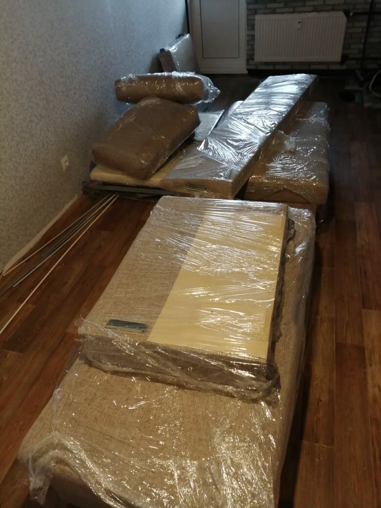 церезин, упаковка, церезин м-80, упаковка мебели в стрейч пленку, упаковка дверей